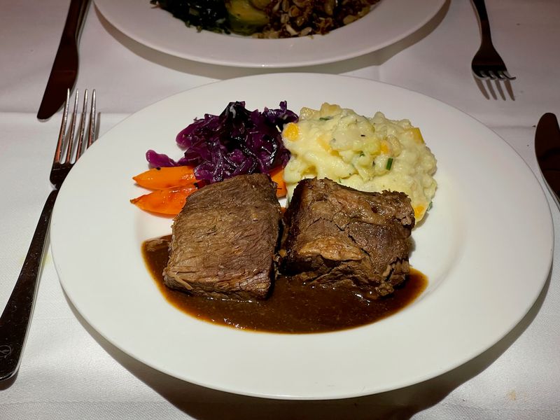 Lufthansa – Sauerbraten With Red Cabbage And Spätzle