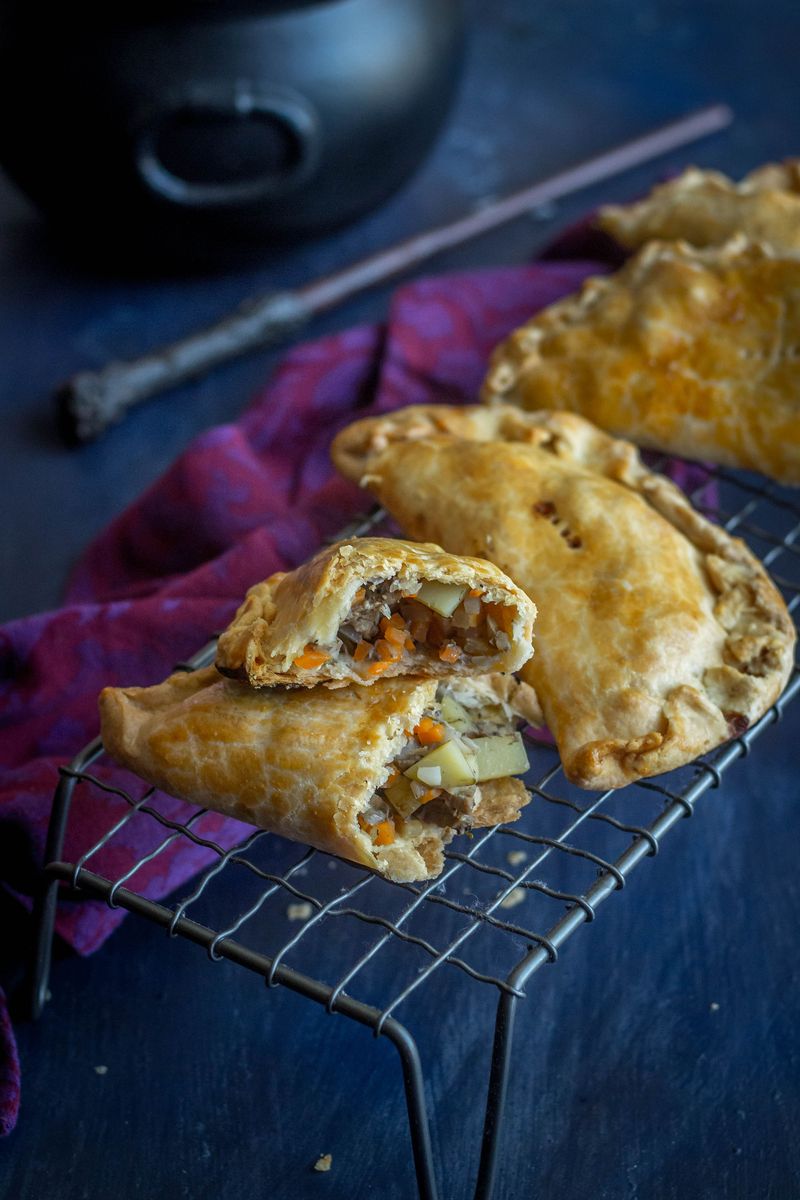 Mrs. Weasley's Meat Pies (Savory Break)