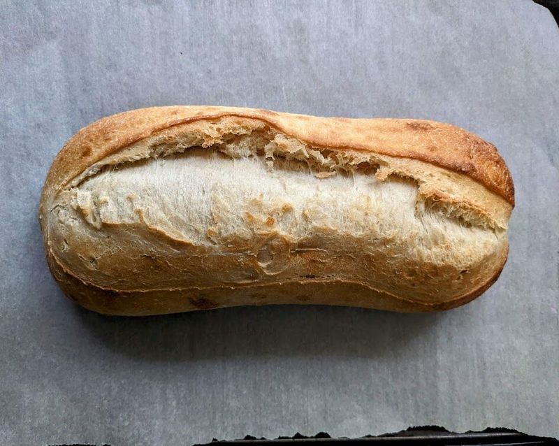 L'oven Fresh Italian Bread