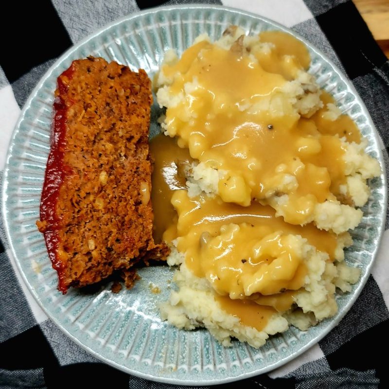 Meatloaf & Mashed Potatoes