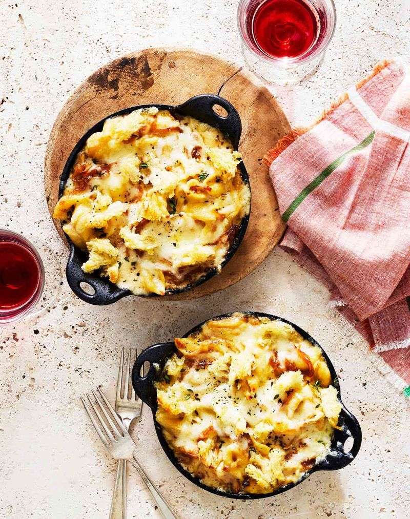 French Onion Mac And Cheese