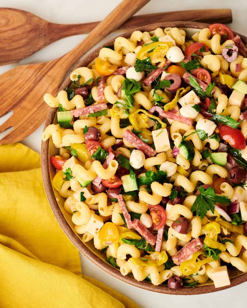 Italian Pasta Salad Tubs