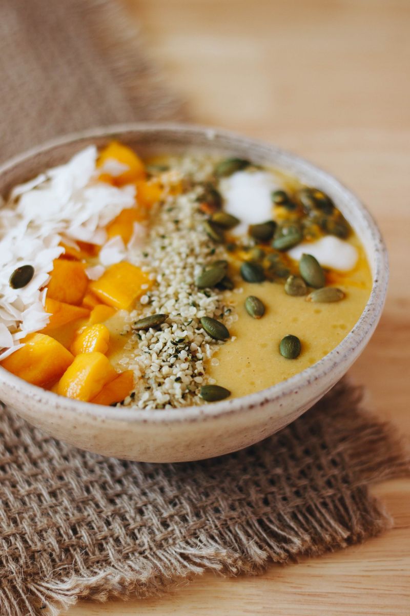 Vegan Mango Lassi Smoothie Bowl