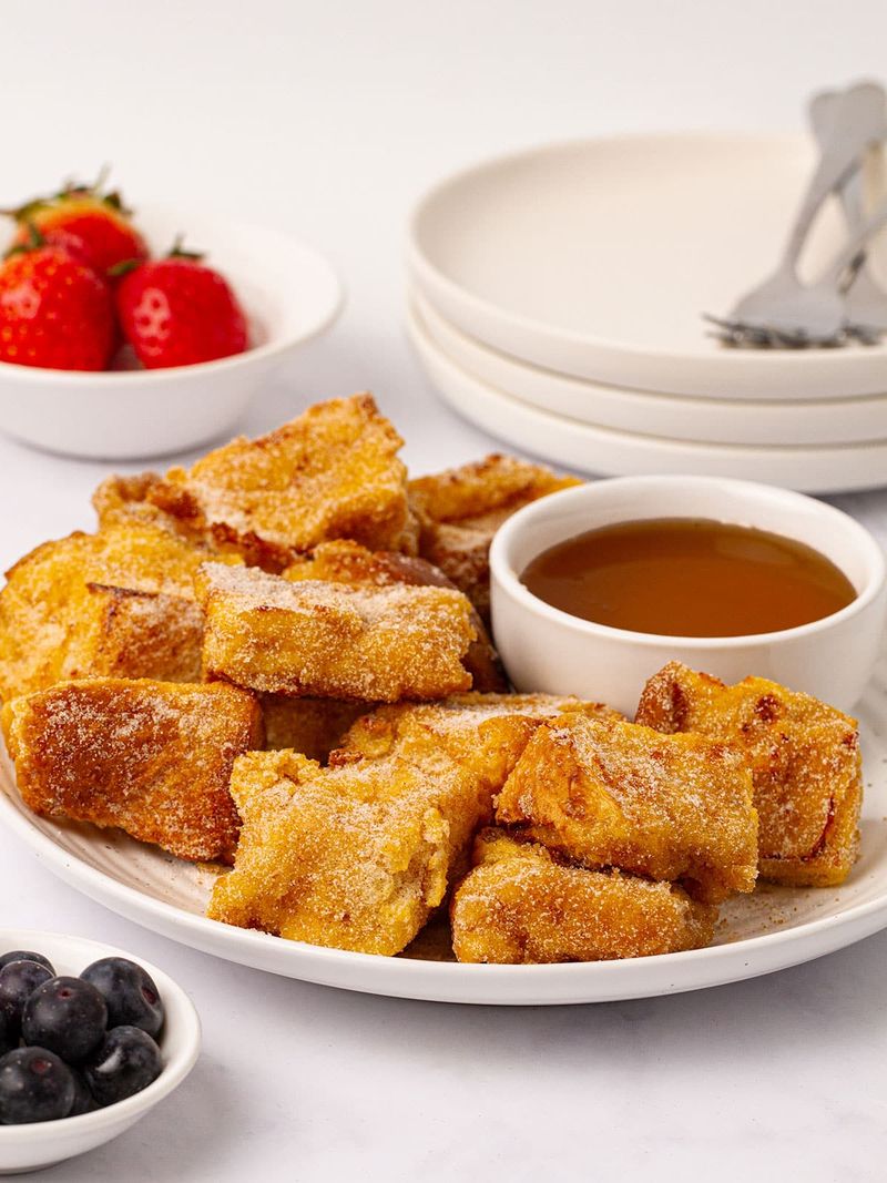 Cinnamon Toast Crunch Churro Bites