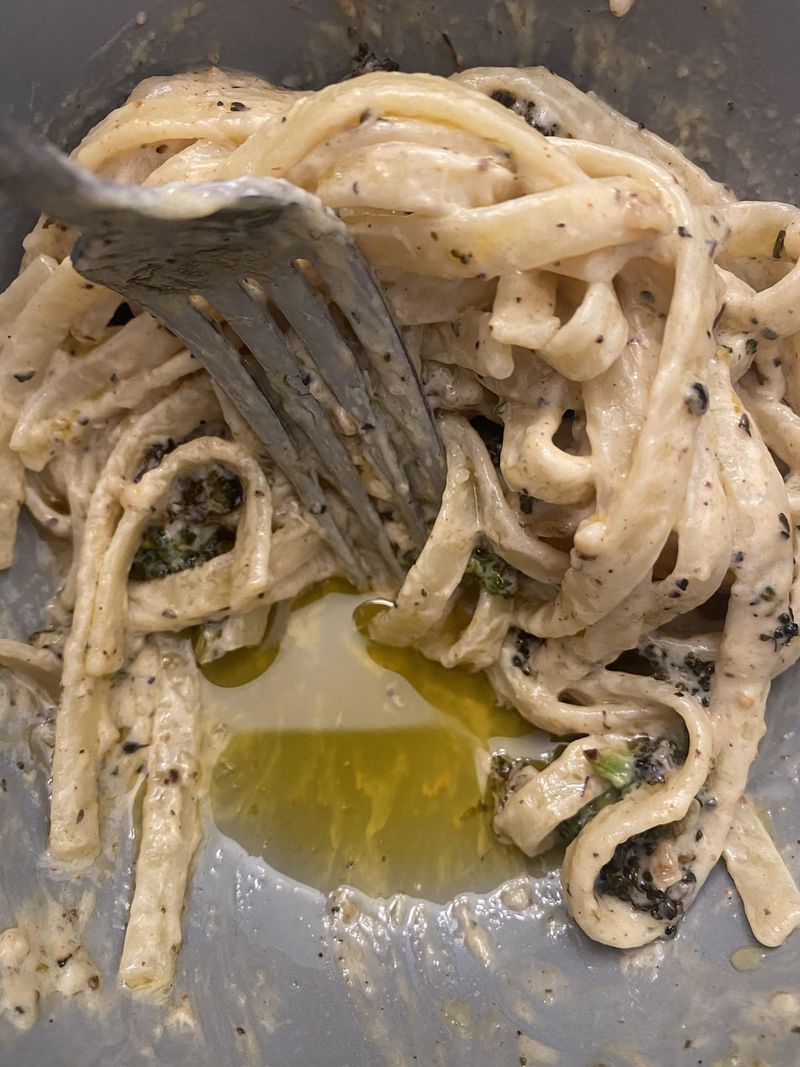 Canned Alfredo Pasta (Any Brand)