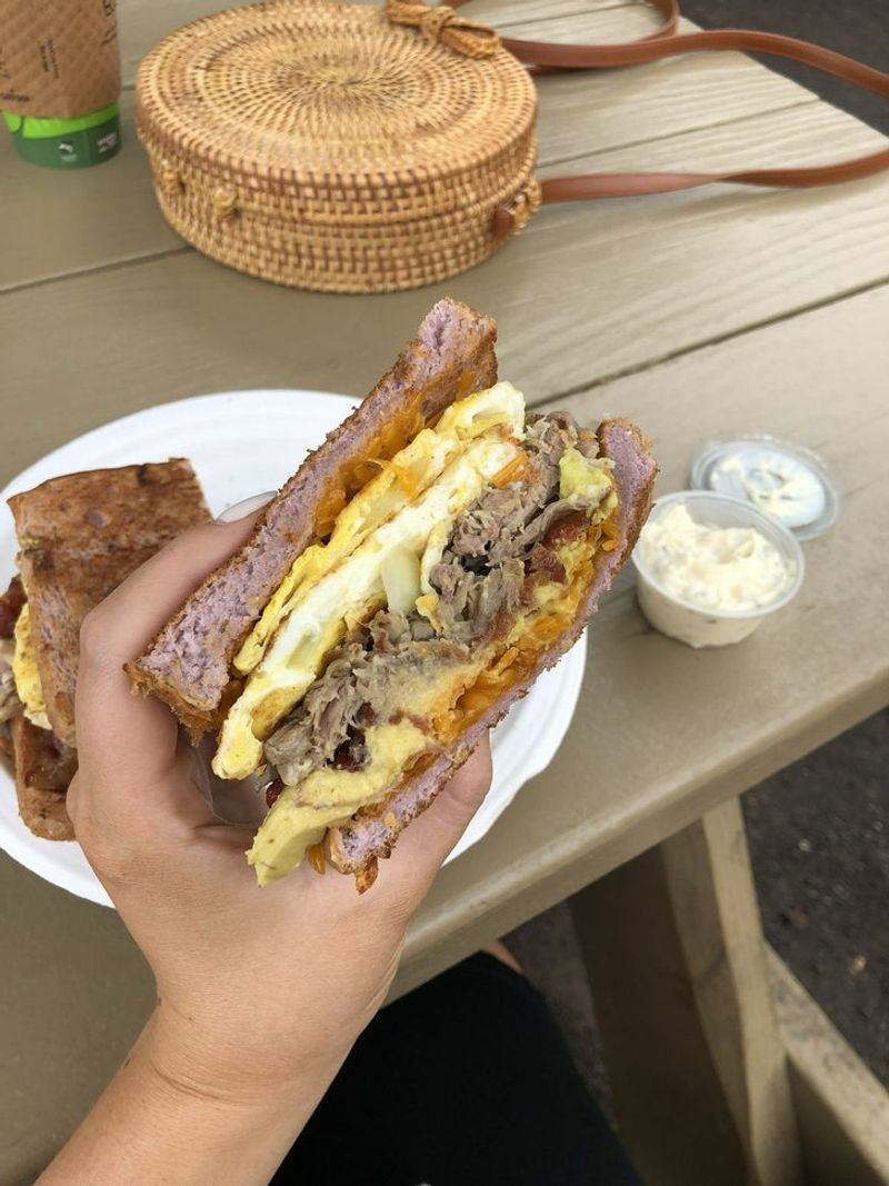 Hawaii's Kalua Pork Paradise