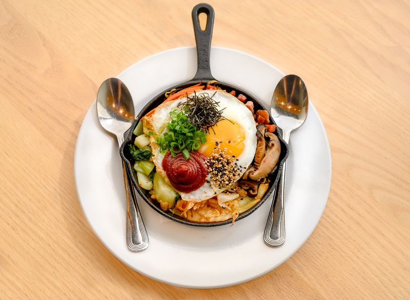 Hawaii: The Aloha Morning At Koko Head Cafe