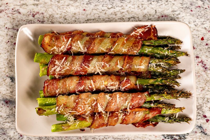 Bacon-Wrapped Asparagus Bundles