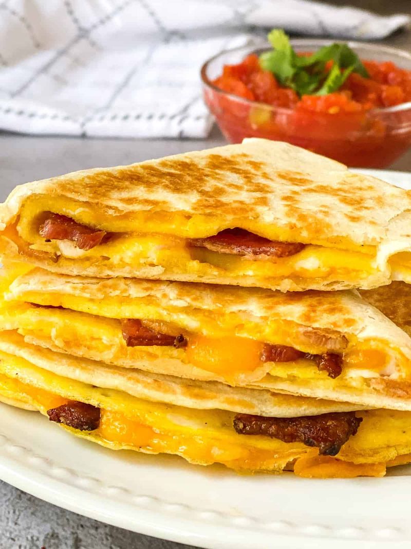 5-Minute Breakfast Quesadilla