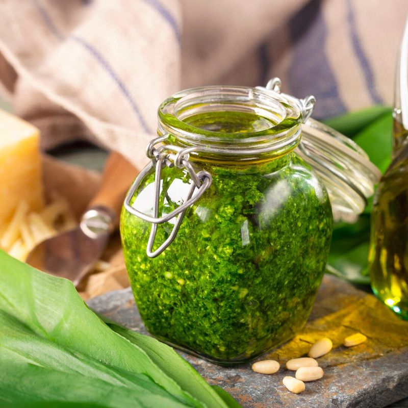 Ramp-Infused Olive Oil