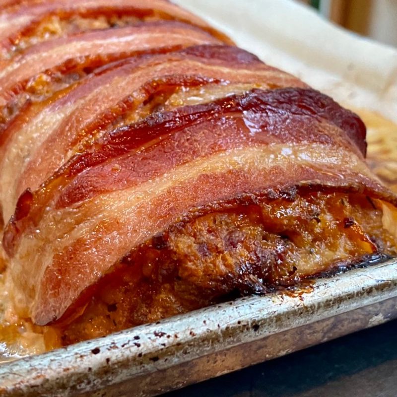 Smoked Meatloaf Wrapped In Bacon