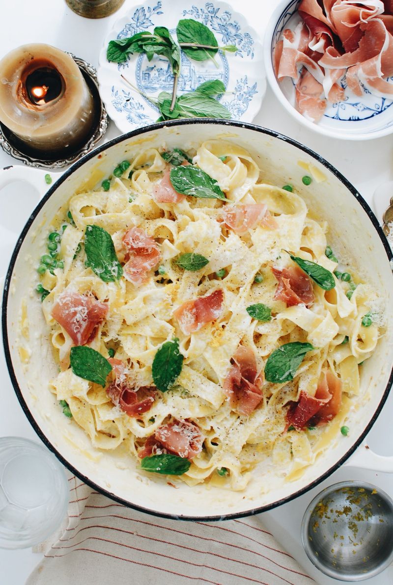 Spring Pea & Prosciutto Pasta