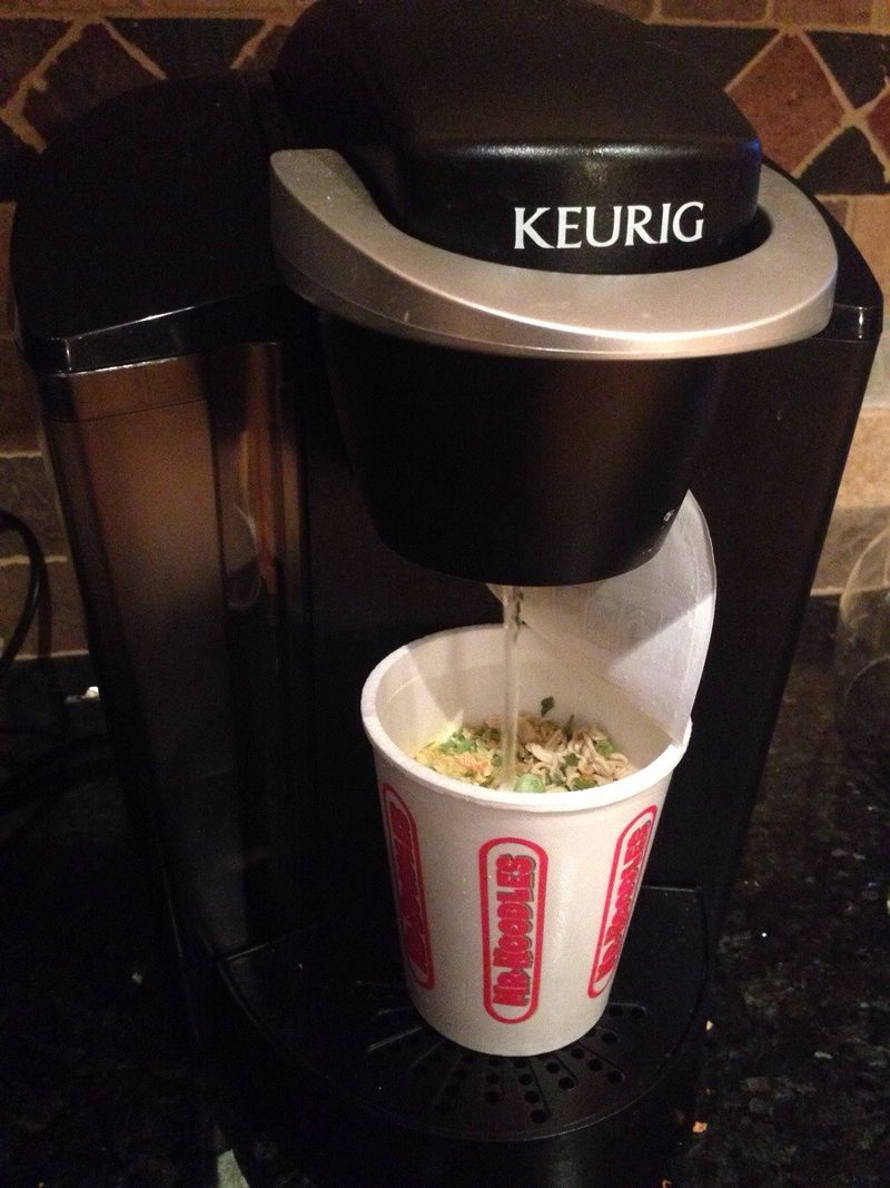 Coffee Maker Ramen Hacking In College Dorms