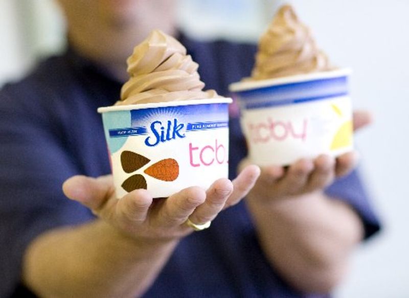 TCBY – First 6 Ounces Of Yogurt Free For Moms