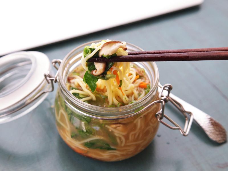 DIY Instant Noodle Jars