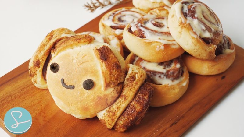 Princess Leia Cinnamon Buns