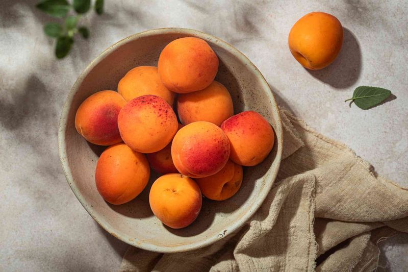 Tangy Apricots