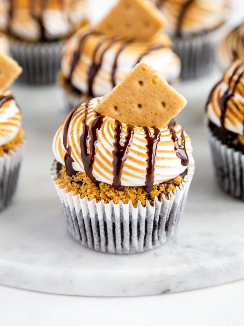 S'mores Campfire Cupcakes