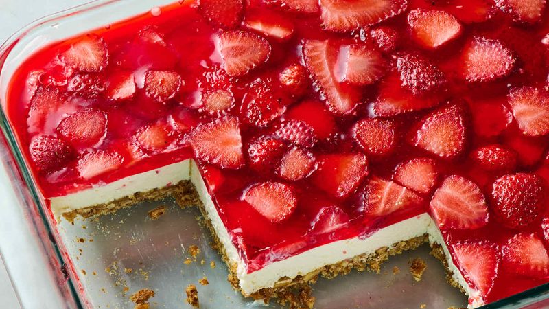 Strawberry Pretzel Salad