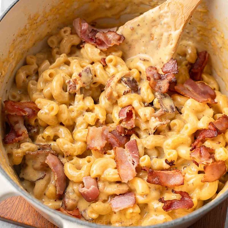 Smoky Bacon Mac And Cheese