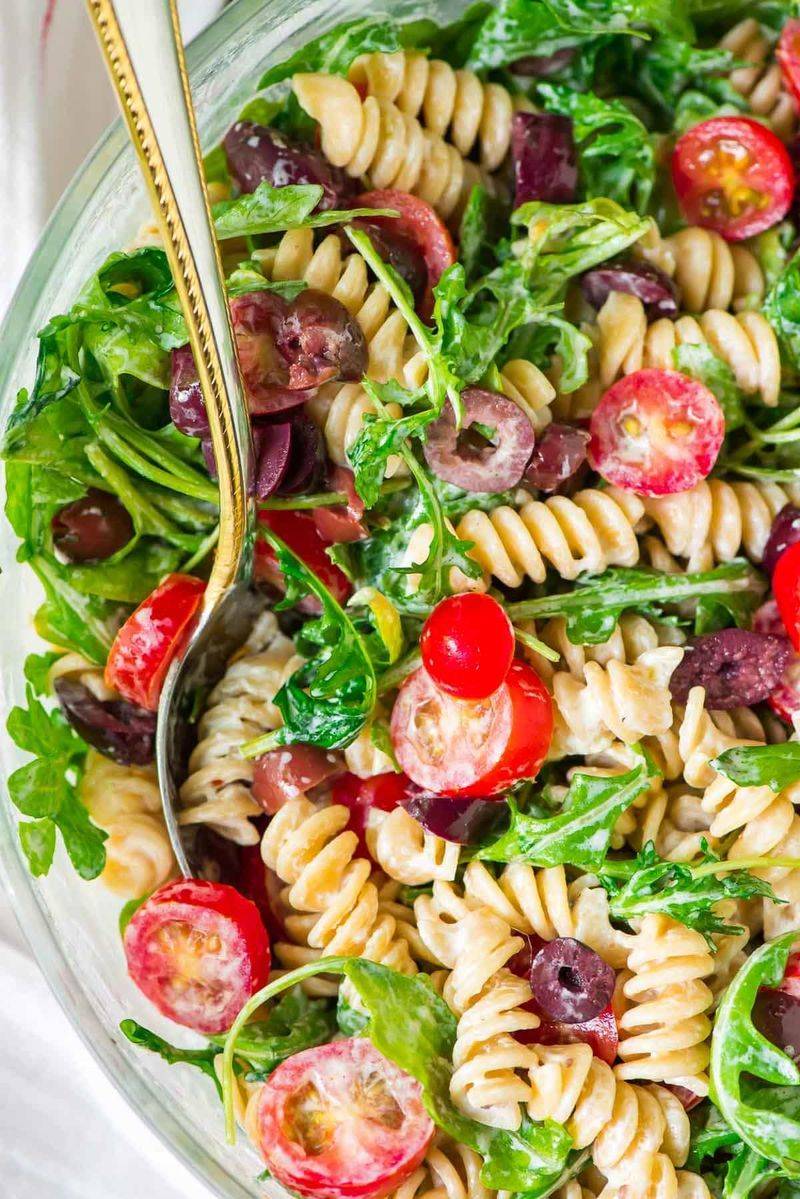 Creamy Goat Cheese Pasta With Arugula