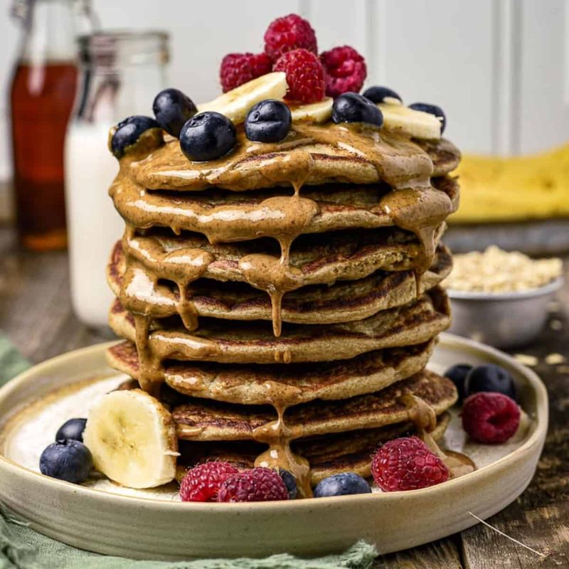 Banana Oat Blender Pancakes