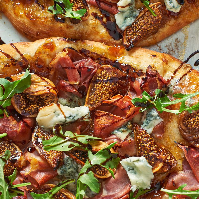 Prosciutto Fig Flatbread With Honey Drizzle