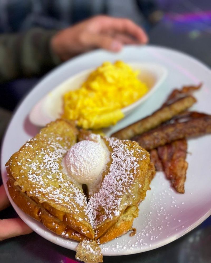 Peppermill's Fruit Fantasy Pancakes