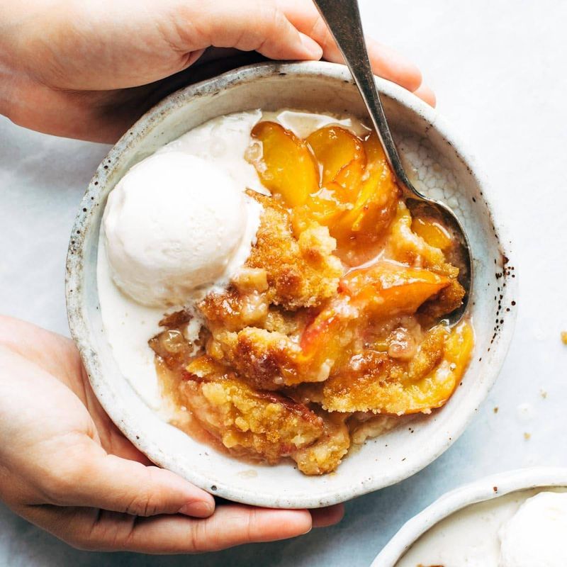 Georgia's Peach Cobbler Contest
