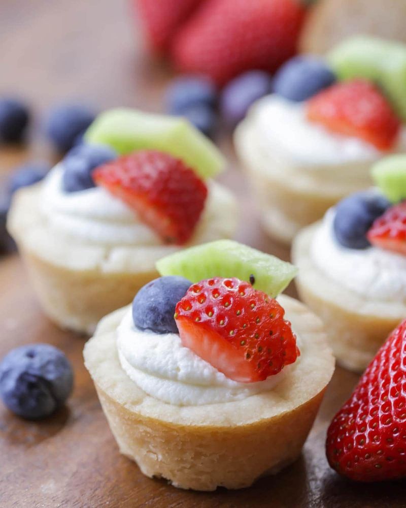 Mini Fruit Tarts With Cream Cheese Filling