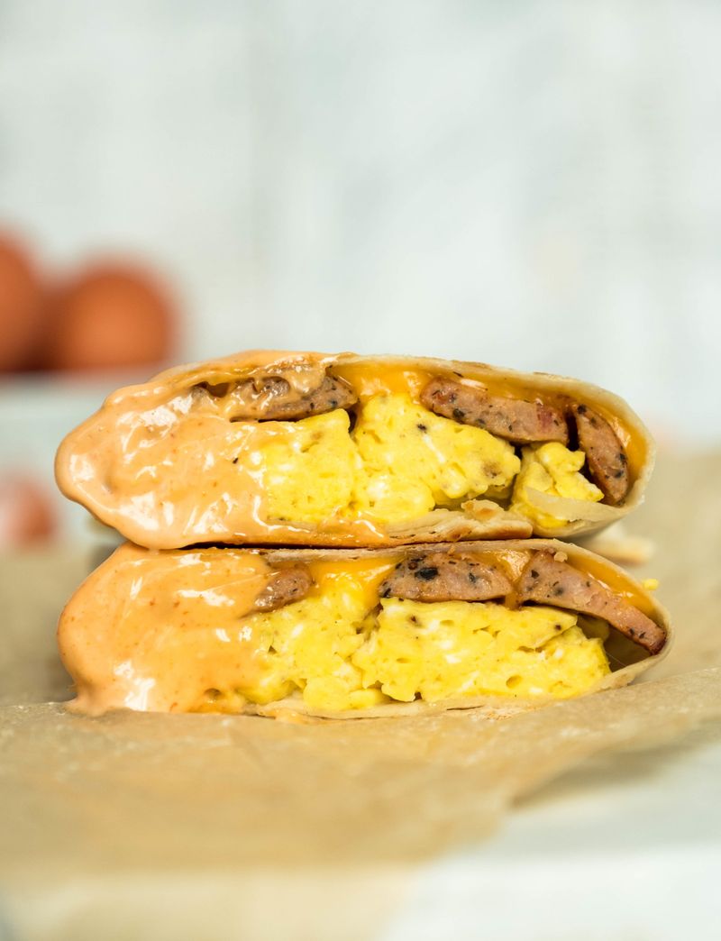 Sriracha Mayo Egg Wraps