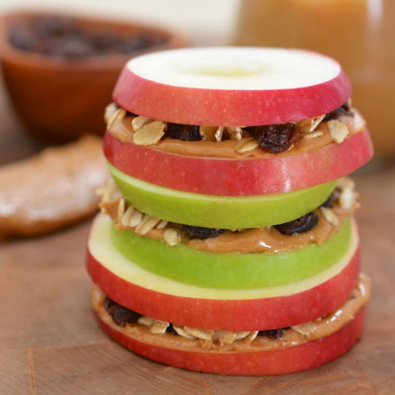 Apple Sandwiches With Peanut Butter And Raisins