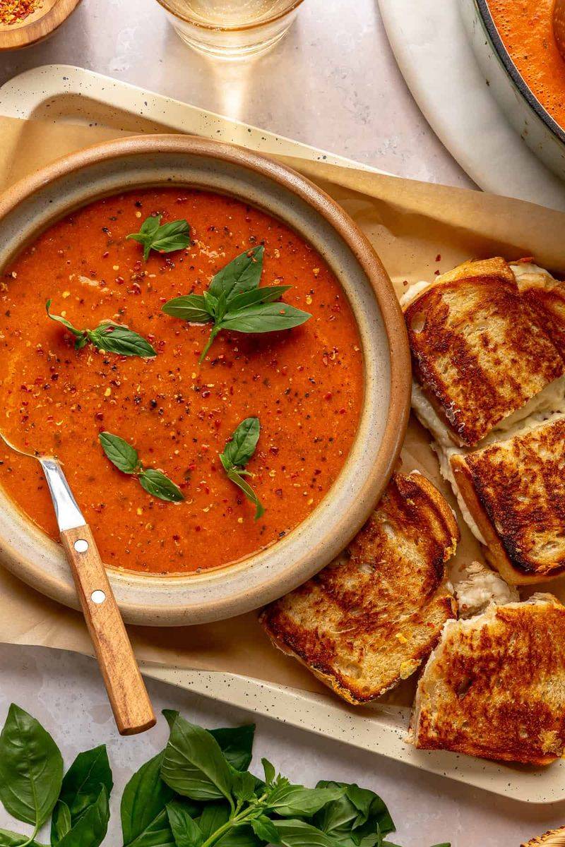 Grilled Cheese And Tomato Soup