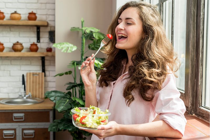 Eat With All Five Senses