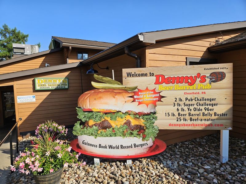 Denny’s Beer Barrel Pub – Clearfield