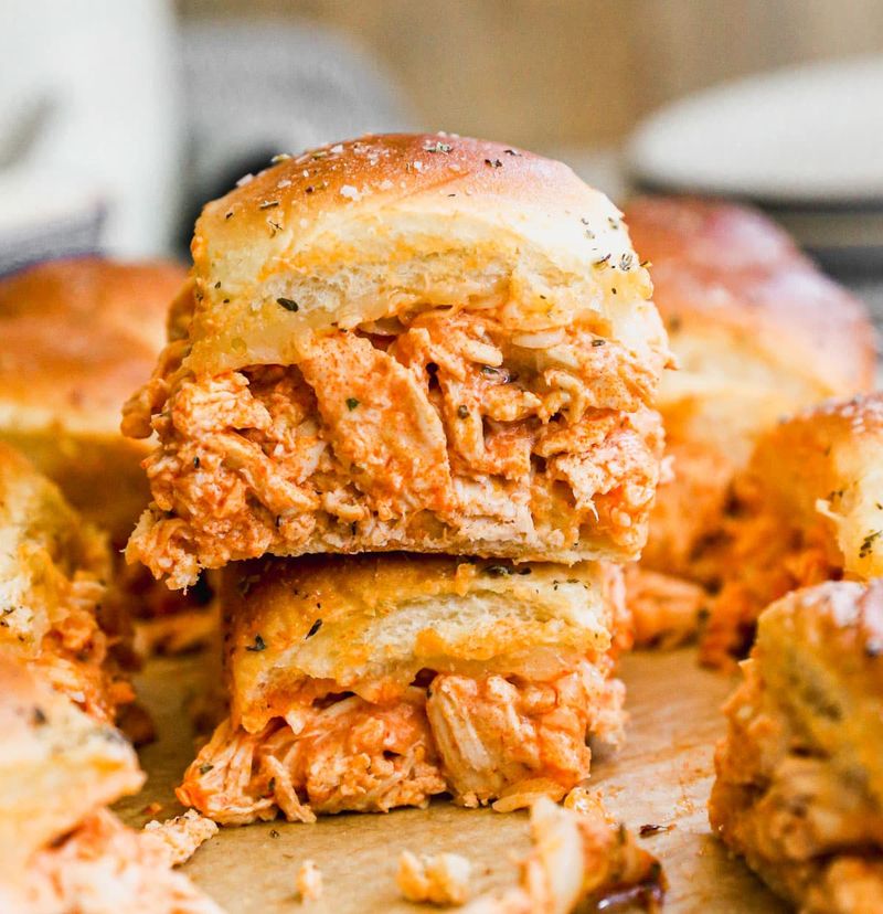 Slow Cooker Buffalo Chicken Sliders