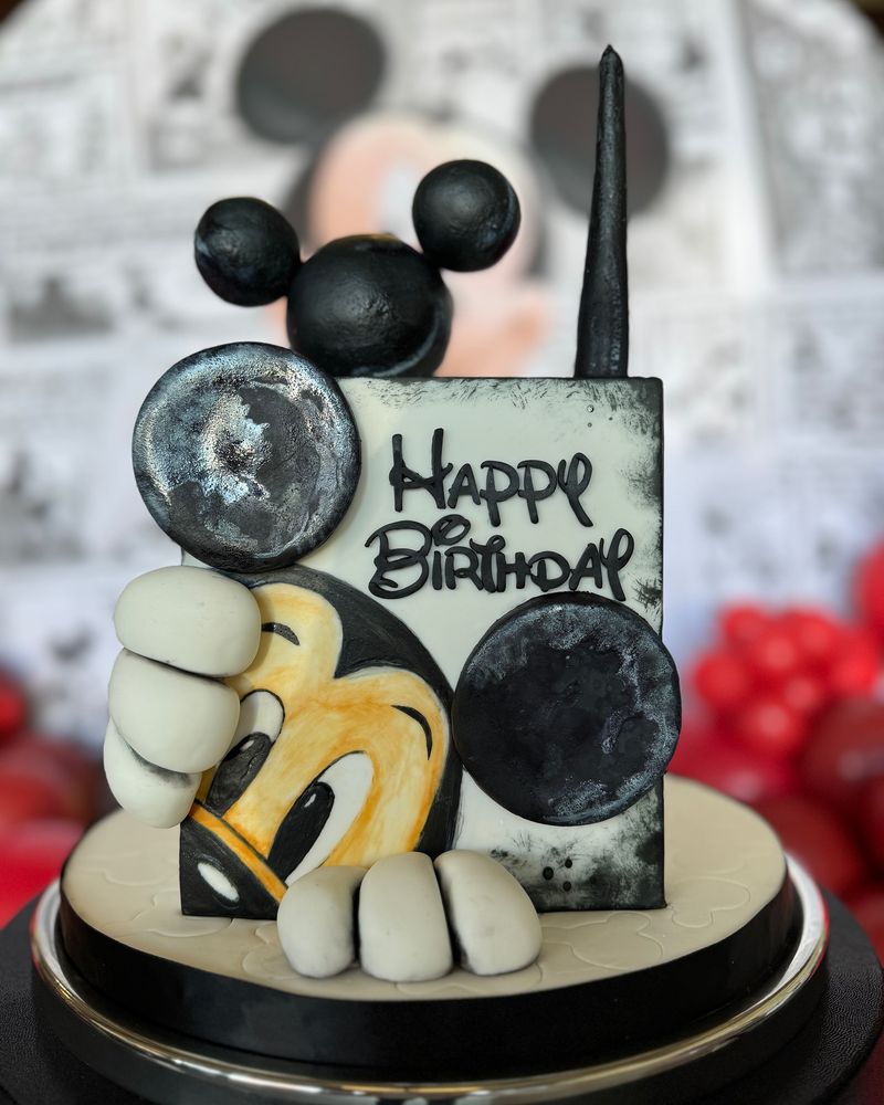 Vintage-Style Mickey Birthday Cake