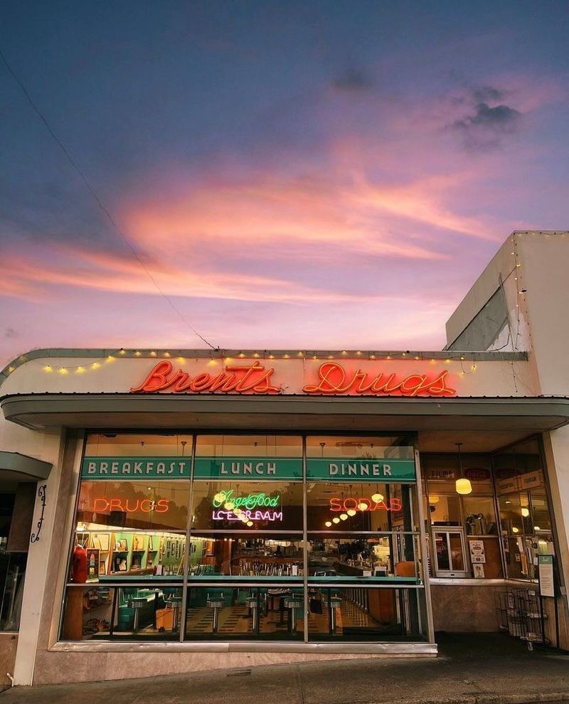 Mississippi: Brent's Drugs