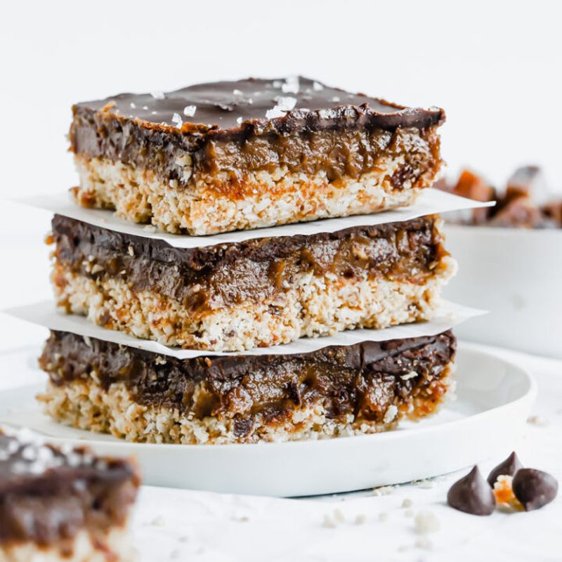 Sticky Date Caramel Slice