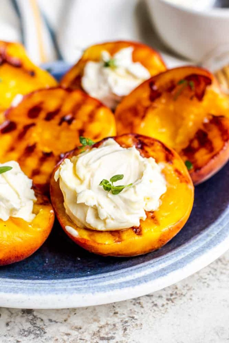 Grilled Peaches With Honey Mascarpone