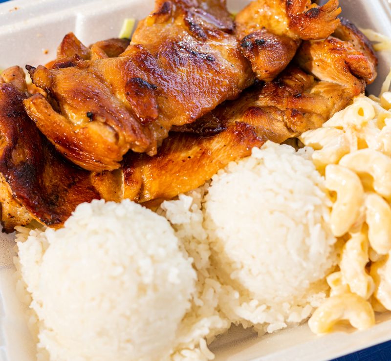 L&L Hawaiian Barbecue