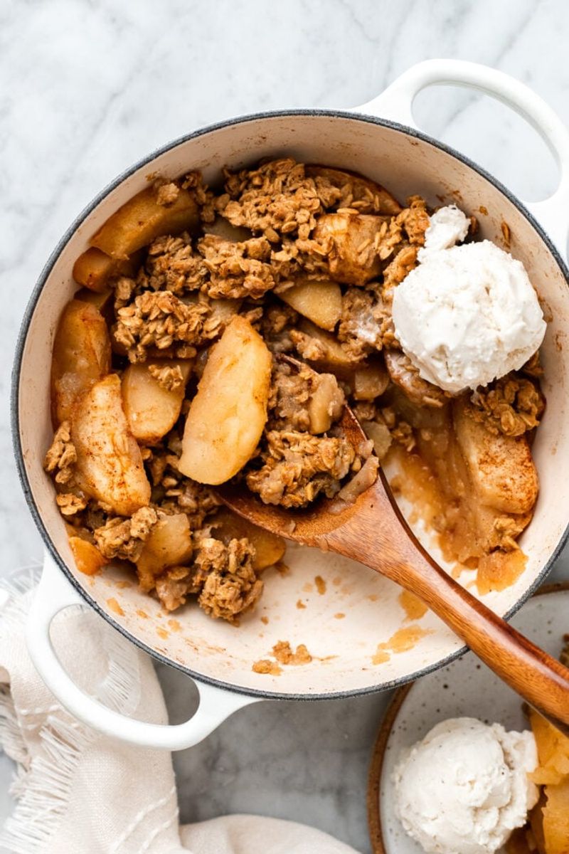 Maple Apple Crumble