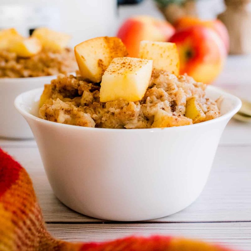 Apple-Cinnamon Oatmeal