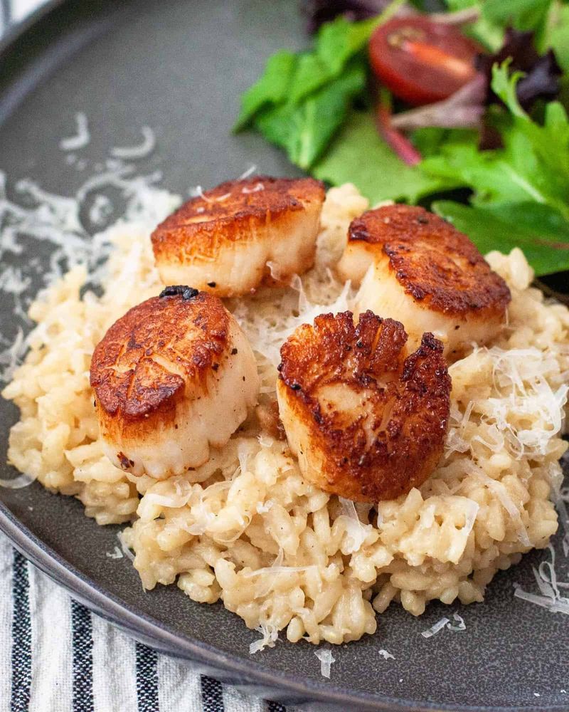 Lemon Garlic Scallops With Risotto