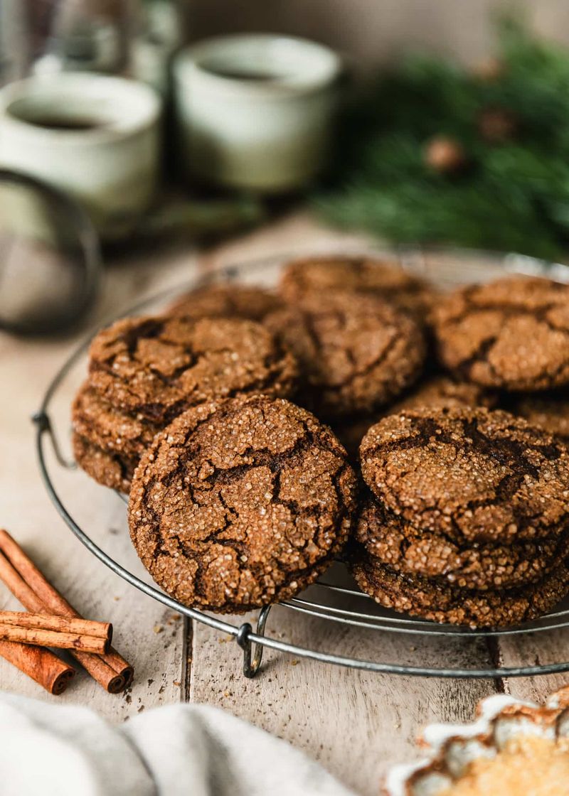 Molasses Crinkle Cookies – 1980s