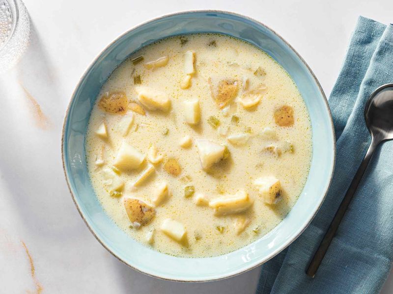 North Dakota: Knoephla Soup