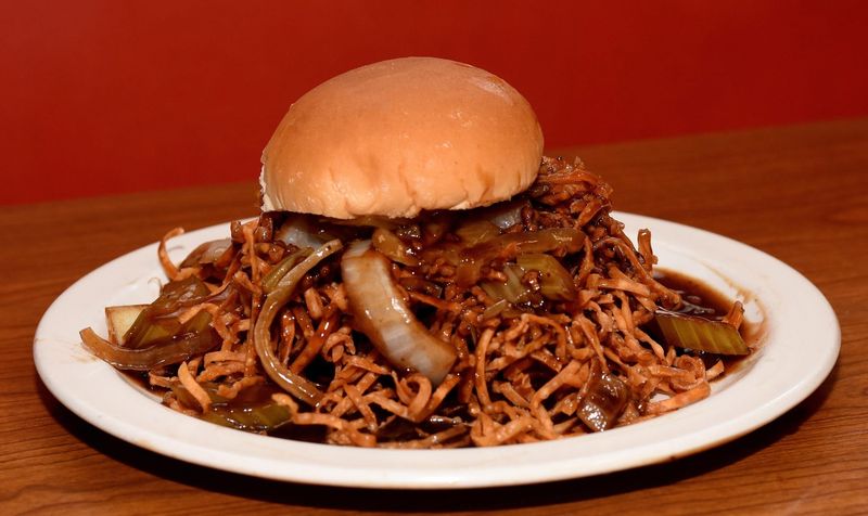 Chow Mein Sandwich