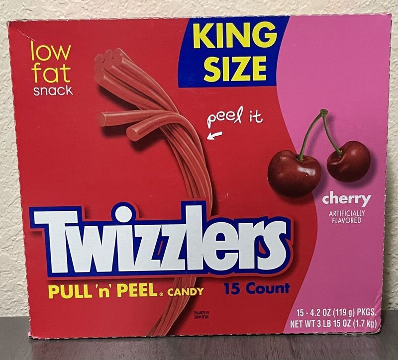 Extra Long Bubble Gum Pull 'N' Peel Twizzlers