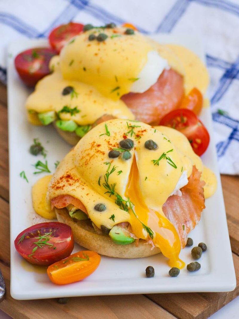 Smoked Salmon Benedict With Dill Hollandaise