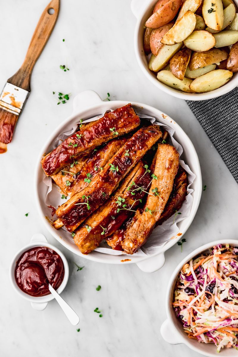 BBQ Ribs With Coleslaw